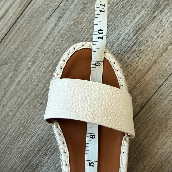 Valentino Double Rockstud Grainy Calfskin Wedge Sandal - Picture 9 of 9